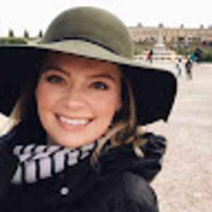 Meet your Posher, Courtney